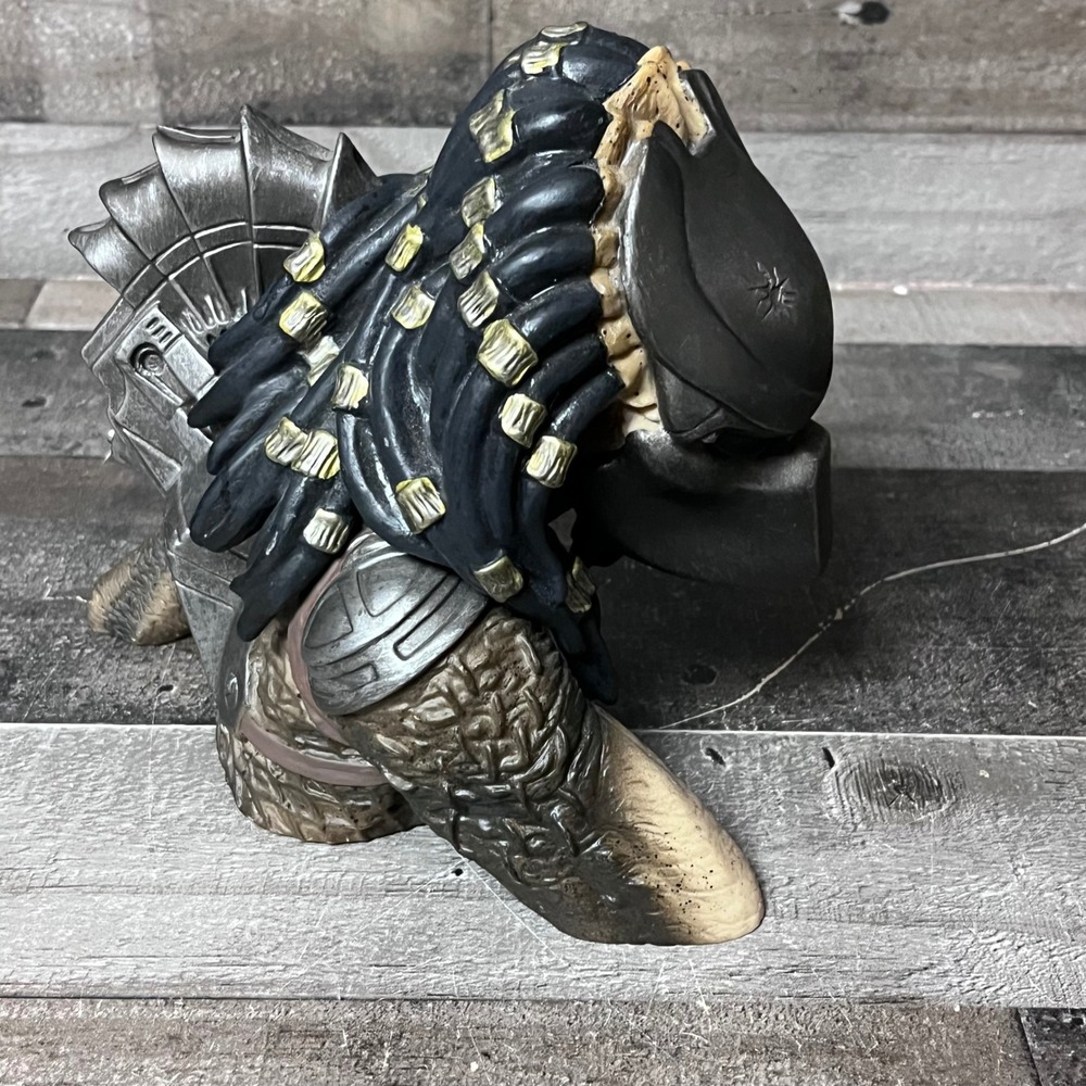 Diamond Select Toys Predator Vinyl Bust Bank 2015 Fox Sci-Fi Collectible Masked - Picture 2 of 8